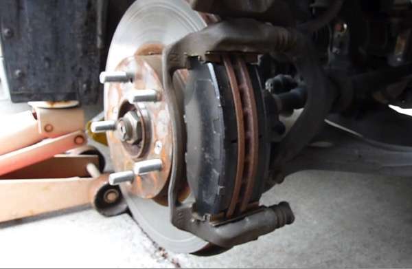Replace front brake pads 2004 honda accord